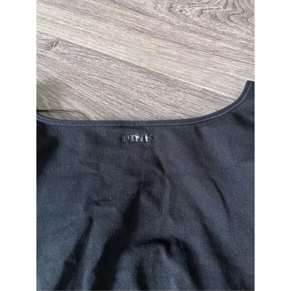 PINK LONG-SLEEVE SQUARE NECK ONESIE size XL - Picture 8 of 9